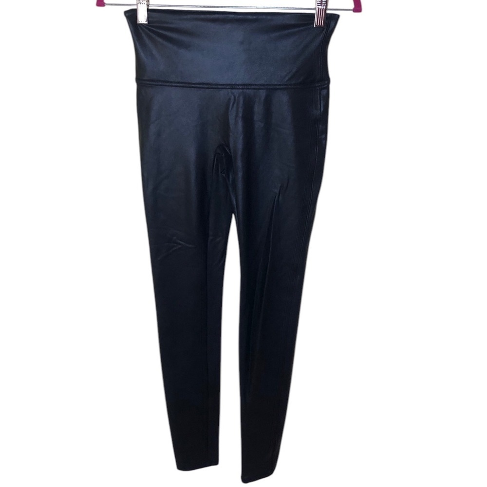 Spanx Faux Leather Tummy Control leggings size M